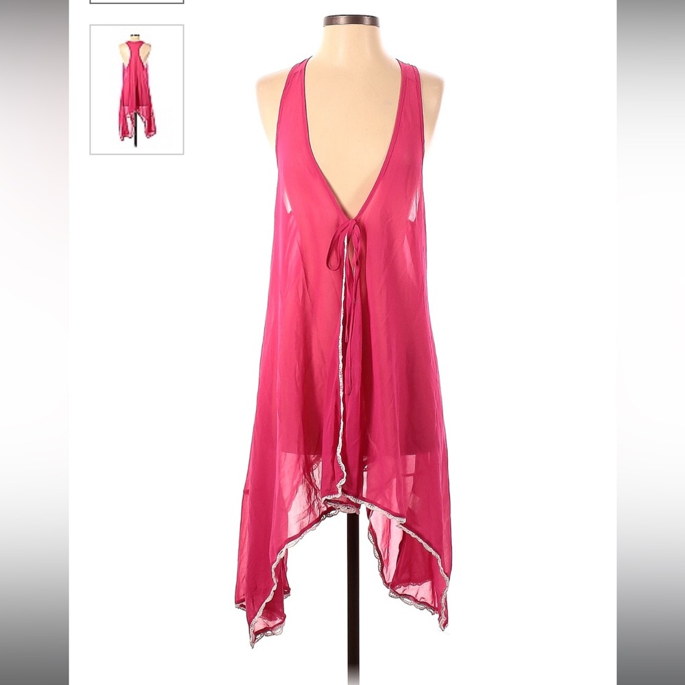 Francesca’s S/M Pink Cover Up